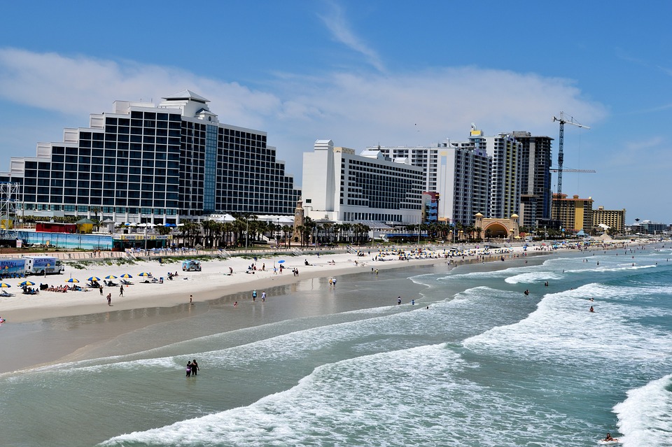 Daytona Beach é também conhecida como a praia de Orlando por estar bem pertinho de Orlando