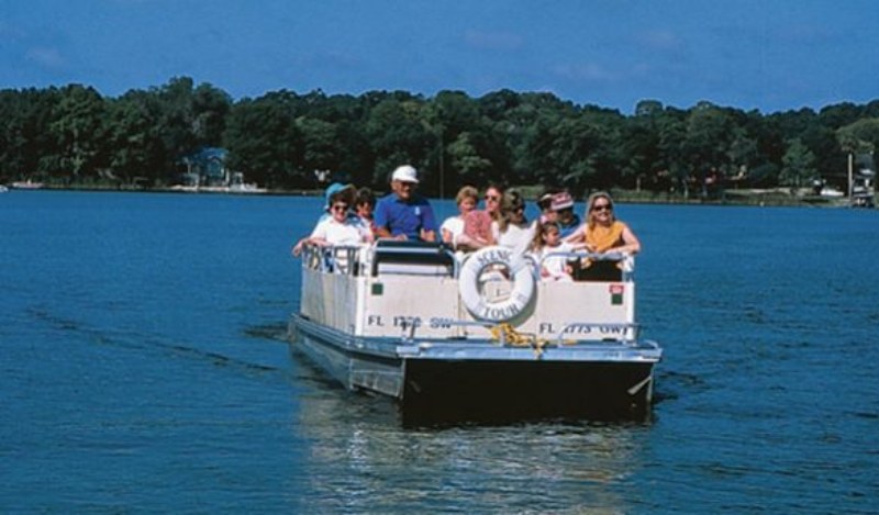 Scenic Boat Tour