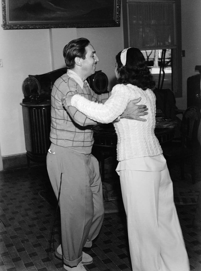 Dançando no Rio de Janeiro, 1941 (Hart Preston)