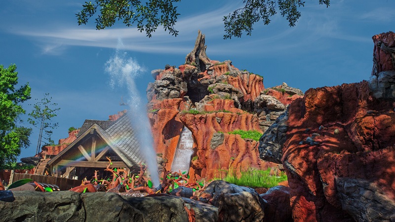 Splash Mountain: Uma das principais atrações do Magic Kingdom