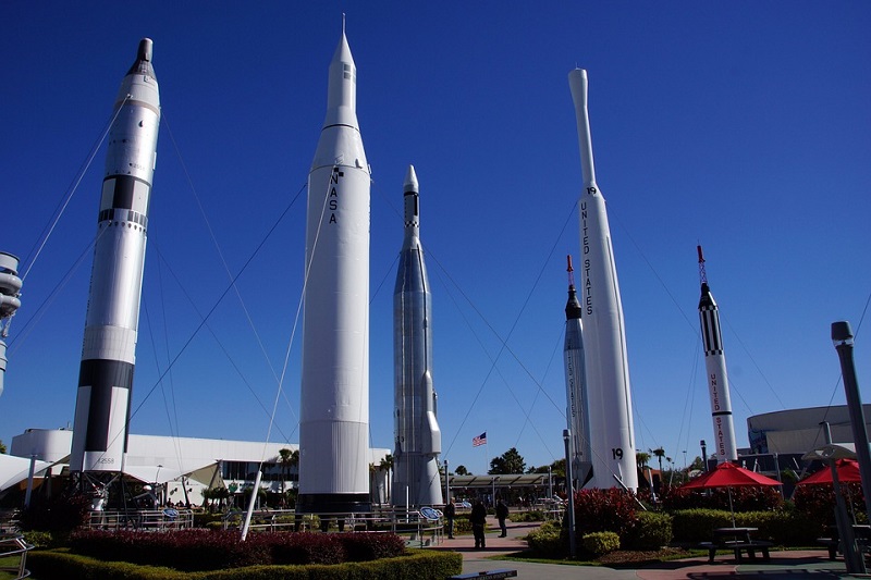Foguetes da NASA no Kennedy Space Center, Cabo Canaveral.