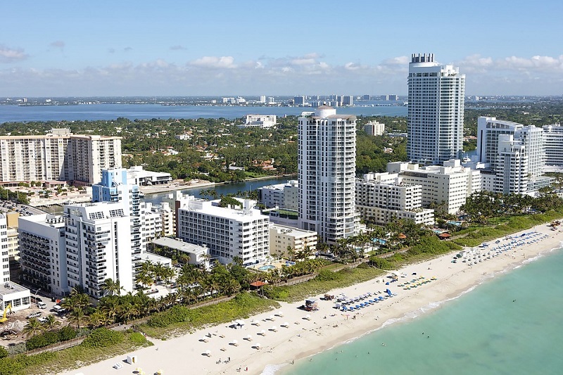 Preços das casas em Miami lideram aumento nos EUA